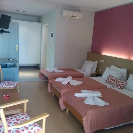 Feriested Margarita Corinth