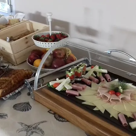 Feriested Margarita Corinth