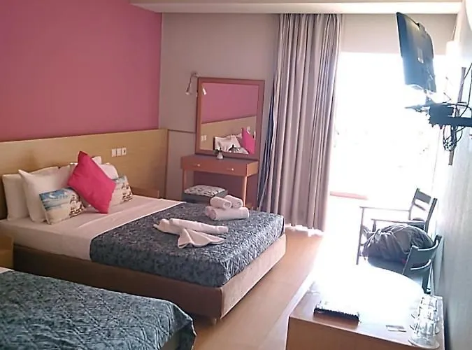 Θέρετρο Margarita Corinth