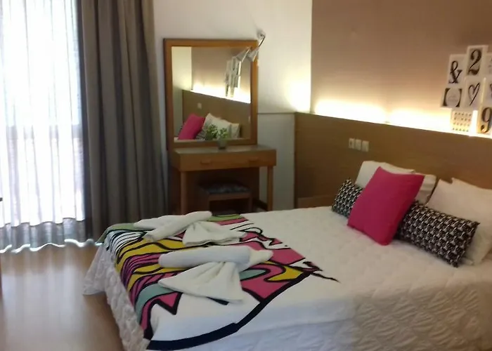 Margarita Θέρετρο Corinth