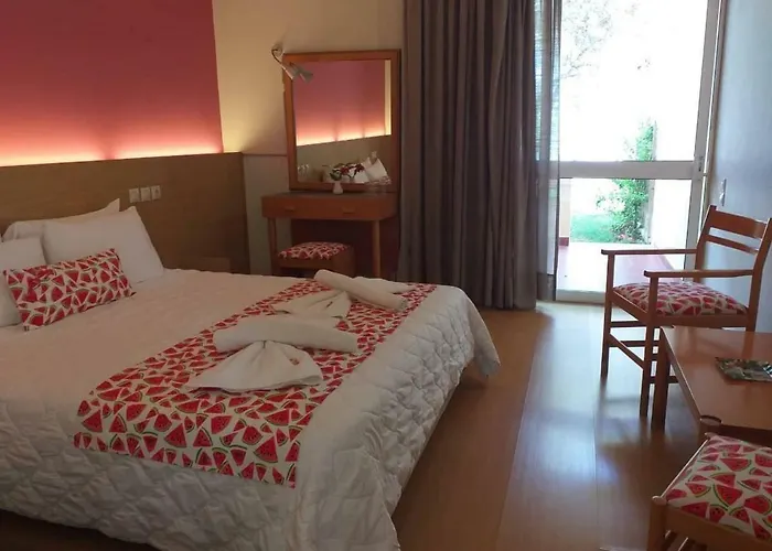 Margarita Θέρετρο Corinth